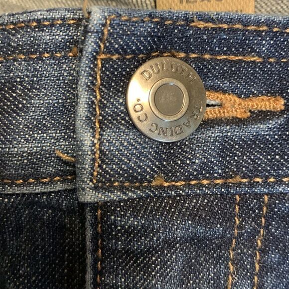 Duluth Trading Co Size 12/31 denim bootcut jeans.  Like new - Picture 7 of 7